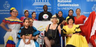 Departamento di Cultura cu invitacion special na comunidad: 20 aña di celebracion nacional encuentro multicultural Aruba 2025 y prome lustro di dia mundial di diversidad cultural pa dialogo y desaroyo: Diasabra 17 di mei 2025 riba Plaza Betico Croes iniciando pa 5or mey di atardi