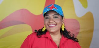 Parlamentarionan Xiomara Maduro y Rocco Tjon lo ta den e programa radial “Interes di Pueblo” diasabra awo