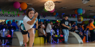 Cu exito Aruba Bank ta conclui e evento “Battle of the Banks” celebrando 100 aña cu e mundo bancario