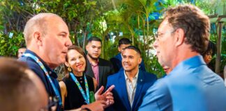 Minister Wendrick Cicilia a reconfirma e compromiso pa sigui inverti den e sector di crucero durante e prome evento di PAMAC na Aruba