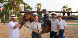 Minister Gerlien Croes presente na Feria Nacional 2025