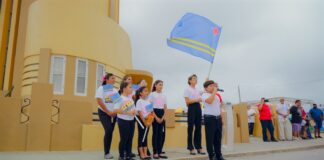 Explora e monumentonan di San Nicolas durante Open Monumentendag