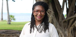 Parlamentario Otami Thomasia: “Mester un sistema mas husto y inclusivo pa muchanan cu limitacion”