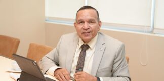 Parlamentario Endy Croes: Gerlien riba un SNOEPREISJE! Bishita di minister Gerlien Croes ta un luho innecesario den tempo di crisis politico