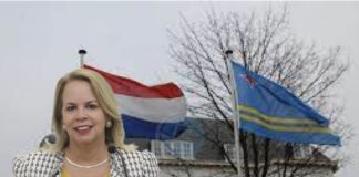 Minister Gerlien Croes ta gaña atrobe! Renobacion Arubahuis tin 3 aña andando caba: Proyecto renobacion Arubahuis ta di Gabinete Wever-Croes