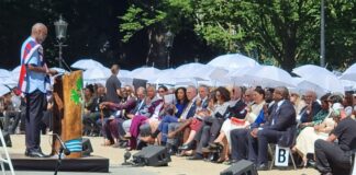 Aruba a pone krans na Conmemoracion Nacional di e Abolicion di Slavitud 2025