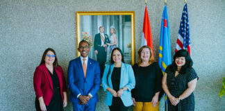 Minister Gerlien Croes a firma acuerdo cu New Paltz State University of New York, creando mas oportunidad pa bay studia na Merca