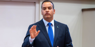 Minister Geoffrey Wever: Uzo di surplus ta ancra den ley di supervision