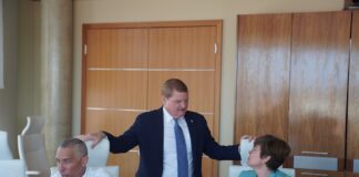 FCCA ta kere den un bon synergia cu Gabinete AVP-Futuro pa soluciona reto di vivienda