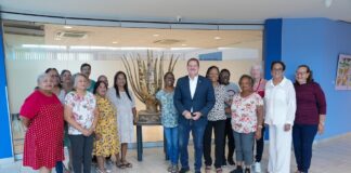 Prome Minister a regla sitio di encuentro pa esnan di 60+ den MFA Savaneta