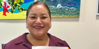 Parlamentario Shailiny Tromp-Lee: Aprobando un salario minimo pa ora y un salario minimo pa nos hobennan nos lo para hunto pa husticia, brinda proteccion y preveni desigualdad den pago