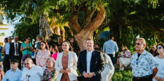 Alegria y orguyo cu restauracion di Juliana y Reina Beatrix School