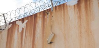 Infrastructura den mayoria departamento di husticia ta severamente deteriora