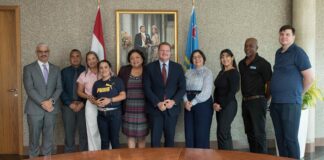 Pronto Aruba tin su prome Cafe/Restaurant inclusivo; opera pa personanan cu limitacion