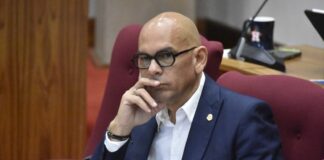 Otmar Oduber (PPA): “Pueblo no por sigui paga e precio di aumento y ta ora pa bin cu alternativa real pa salario minimo”