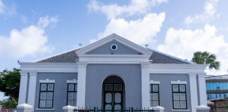 Minister Geoffrey Wever: Cuenta Anual 2023 di Pais Aruba tambe entrega na Algemene Rekenkamer