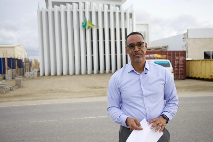 12 miyon florin di pueblo a disparce bou e maneho desastroso di MEP den Utilities