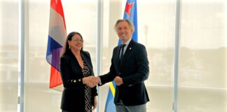 Comunidad di Aruba merece maneho y cuido transparente: HOH cu orguyo a entrega relato anual di 2024 na Minister di Salubridad