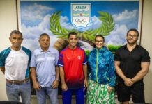 Entrenador di Desaroyo pa deporte di Hisamento di Peso na Aruba: Aruba Amateur Weightlifting Assocation ta presenta entrenador Yunel Caballero