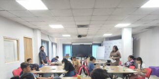 Workshop organisa door di Departamento di Asuntonan Economico/IDEA tabata hopi interactivo y educativo: Workshop Mini BOSS for a Day – Inspirando e lidernan di mañan