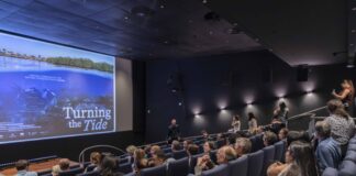 A.T.A. y ACF ta uni pa estreno di “Turning the Tide” na Hulanda