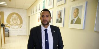 Parlamentario Dennerich Kelly: “Aruba mester ta un paraiso tambe pa nos grandinan”