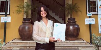 Claudia de Cuba a gradua como Bachelor den Organization, Governance and Management (OGM)