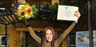 Maidi Gianni Maduro a gradua como Bachelor den Organization, Governance and Management (OGM)