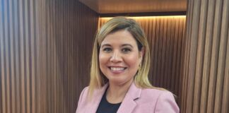 Parlamentario Jennifer Arends-Reyes: Prosperidad comparti y inversion estrategico ta e caminda pa bienestar di e pueblo Arubano