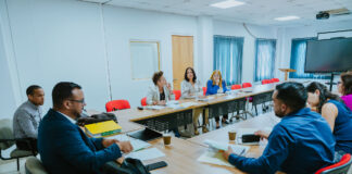 Progreso pa E-government: Reunion entre Ministerio di Innovacion y departamentonan clave