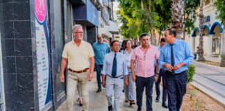 Gobierno ta sigui traha pa revitalisa nos centro urbano: bishita conhunto di MinInfra y MinFEPS na Oranjestad