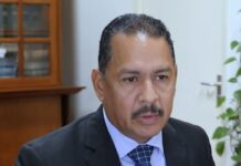 MEP: Parlamentario Carlos Bermudez ta ataca profesionalnan di gobierno sin cu nan ta den parlamento pa defende nan mes