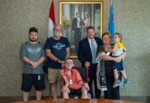 Su deseo a bira un realidad: William Bergen Barlow a conoce Gobierno di Aruba