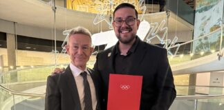 A entrega y presenta proyecto final den cuadro di aporta na maneho deportivo: Jonathan Wever ta logra termina e curso MEMOS na Lausanne, Suisa