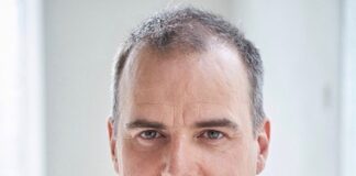 For di Corsou pa Aruba: Jonny Andersen nombra como CEO nobo pa Aeropuerto Internacional Reina Beatrix