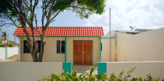 Prome tayer di Dande den Porta pa Harmonia na Noord