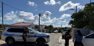 Señora L(60) haya sin bida den cas, posiblemente ta trata di asesinato