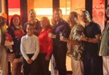 Addonsito contento di ta den e BRUHA, BRUHÀ 2 y cu e “BLIJF HIER” ricibi