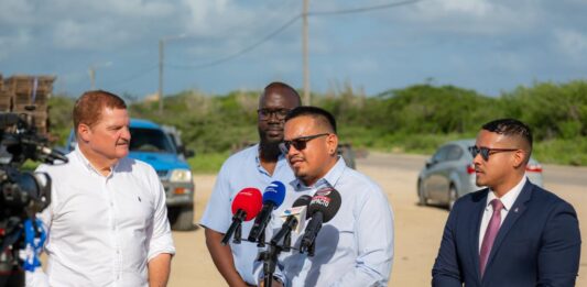 Yega Barcadera diasabra awo: Ban tene Aruba limpi durante Baki den Bario