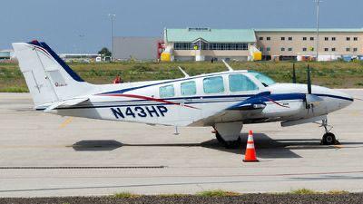 Defensa di Minister Gerlien Croes ta full fout: No ta un biahe priva, ta un biahe di trabou, pa trabou, cu consehero den avion priva; E mester duna cuenta!