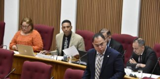 Parlamentario Eduard Pieters (PPA): “Ora arogancia gana, Parlamento ta perde su bos!”