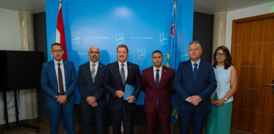 Garantisa siguridad di espacio aereo y maritimo den region ta primordial