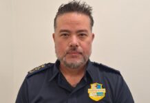 Directo di Inmigracion ta gana su caso contra Minister di Husticia