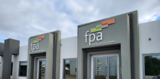 AVP ta felicita e organisacion cu su 55 aniversario: Famia Planea Aruba ta un pilar esencial pa salud y bienestar di comunidad