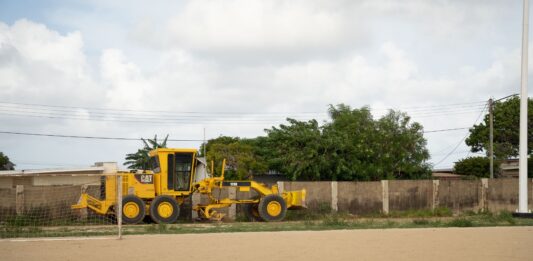 Minister Gerlien Croes ta satisfecho cu plan structural di accion pa mantencion di instalacionnan deportivo na Aruba