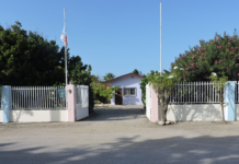 FCVR tin WhatsApp crisis line (+297 567-1670) pa yuda victima di violencia relacional