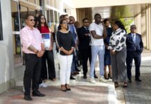 AVP ta ricibi manifesto y ta compromete su apoyo na e causa