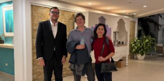 Filosofo reconoci Ad Verbrugge ta na Aruba como orado di conferencia di e Bon Comun