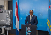 Maneho di Minister di Husticia a surpasa expectativa