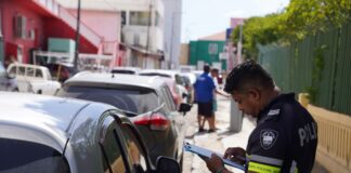 Aruparking lo intensiva control riba parkeo: Evita boet y takelmento door di cumpli cu regla y pago pa parkeo